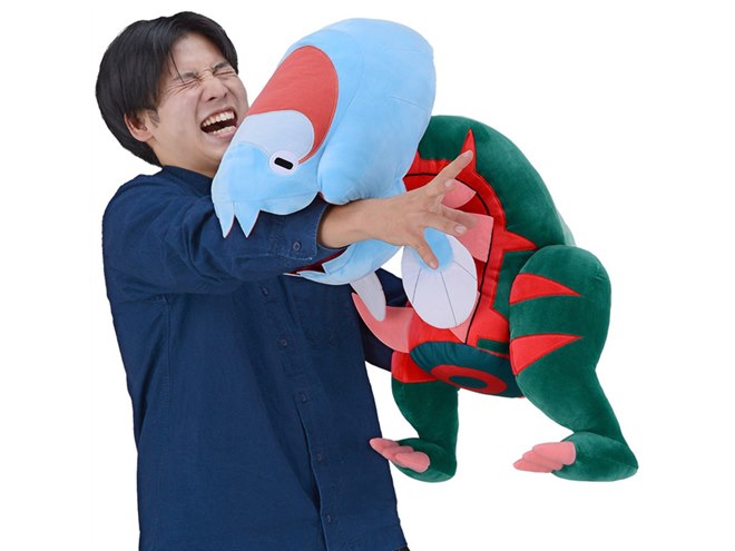 あの“エラがみ”を再現、ポケモンぬいぐるみ「ウオノラゴン」予約開始