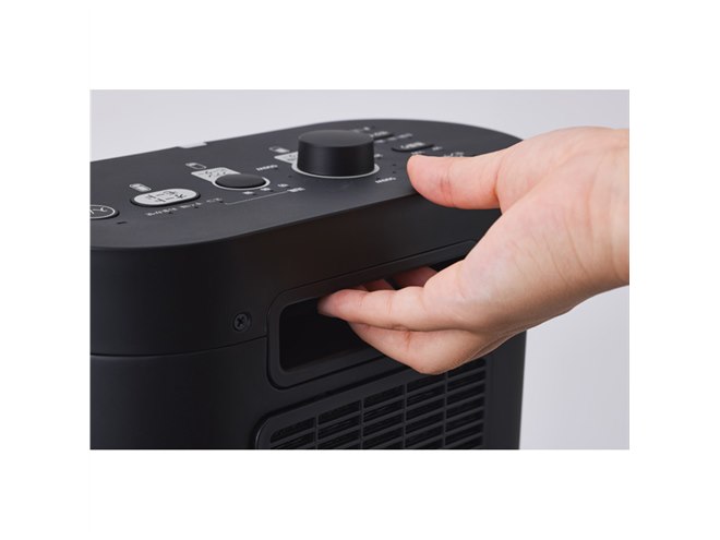 シロカ、2つの熱源を採用した「足元ファンヒーター付き 遠赤外線暖房機