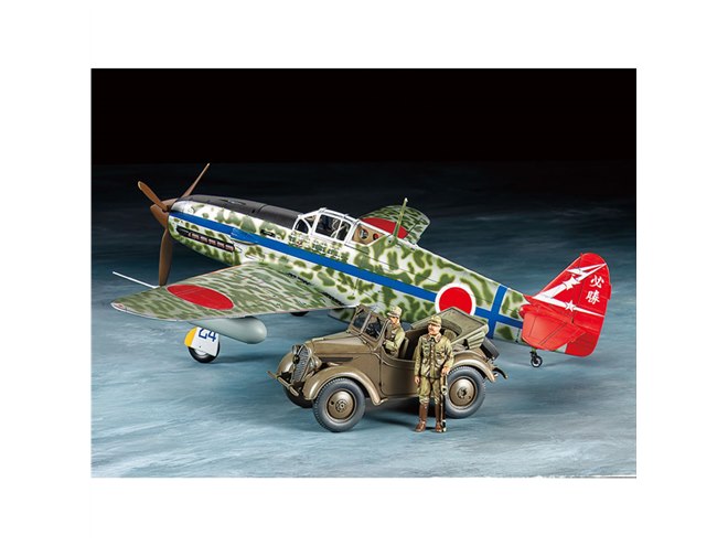 タミヤ、日本軍の戦闘機「飛燕」と小型乗用車「くろがね四起」をセット