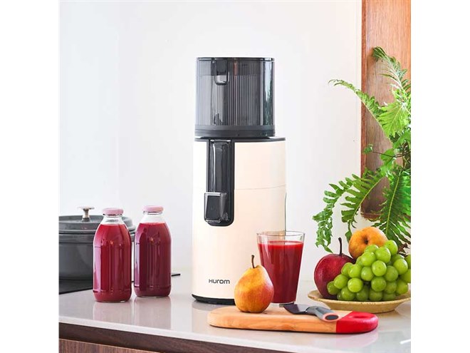 ヒューロム、ジュースからナッツミルクまでさまざまな搾汁に対応した