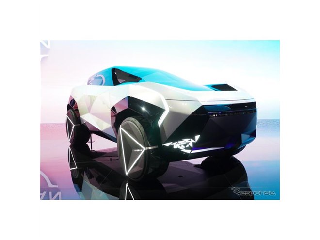 次期『GT-R』か？ 日産が電動スーパーカーを世界初公開…ジャパン