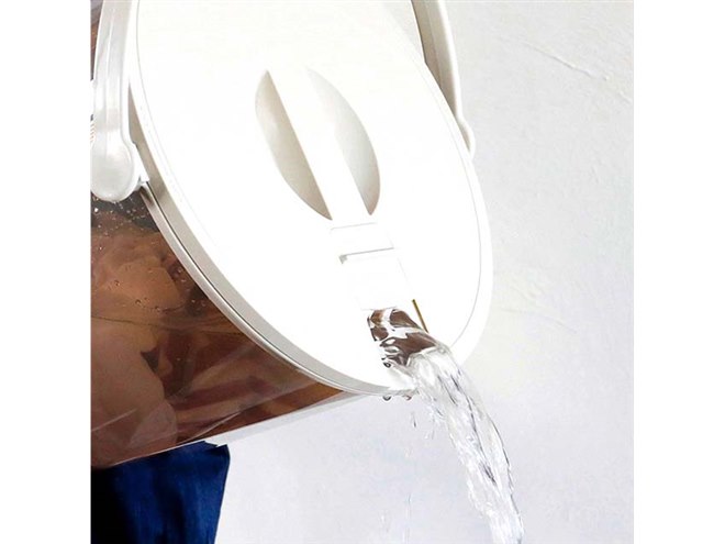 シービージャパン、靴洗い・分け洗いができるバケツ型洗濯機