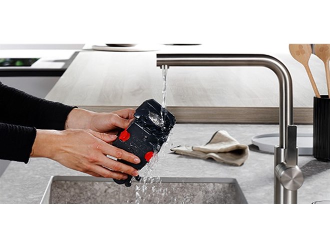 デロンギ、全自動コーヒーマシンのエントリーモデル「マグニフィカ