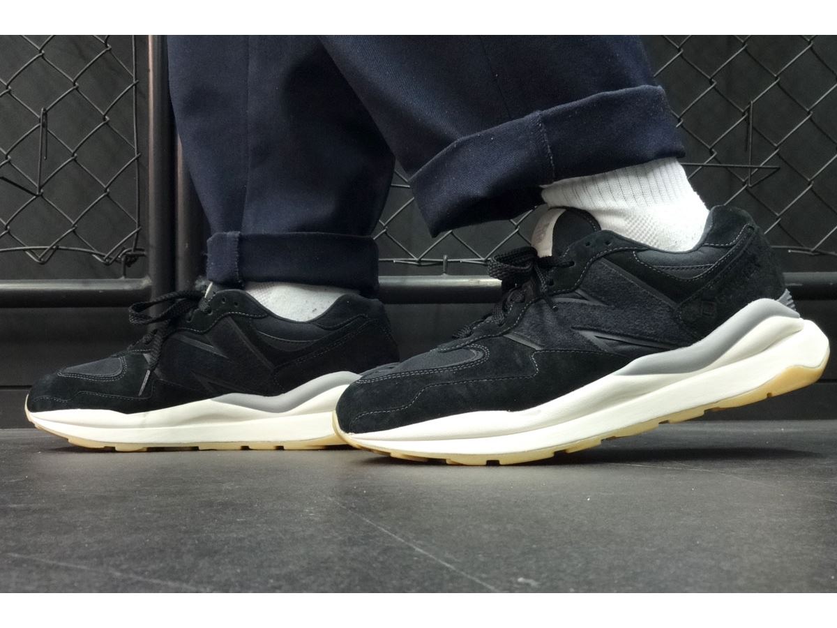 ニューバランスの新定番「5740」が「GORE-TEX」でパワーアップ