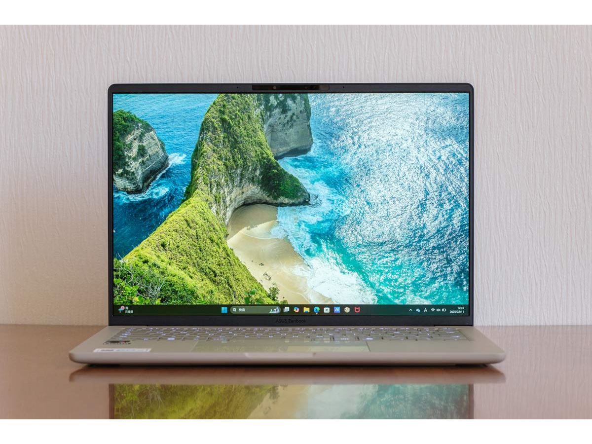 1kg切りで超軽量！ ASUS「Zenbook SORA」は常に持ち歩きたいAI PC