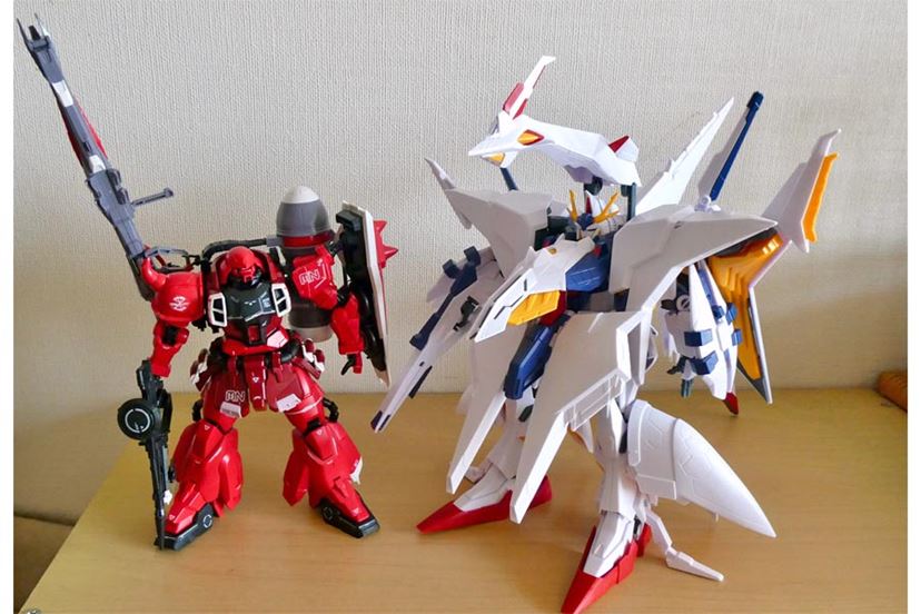 圧倒的大きさ！ 衝撃のスタイル！ ガンプラ「HG ペーネロペー」を