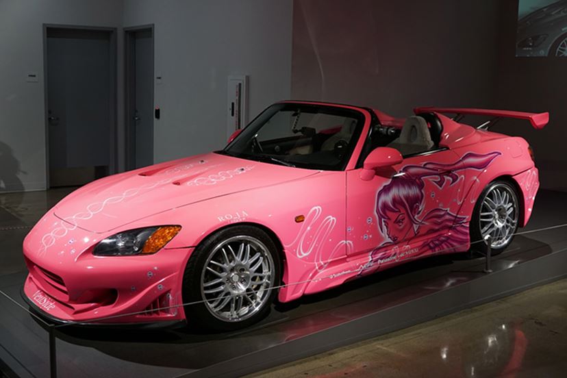 えっ？これRX-7なの！？ ワイスピに登場するド派手な “ヴェイルサイド