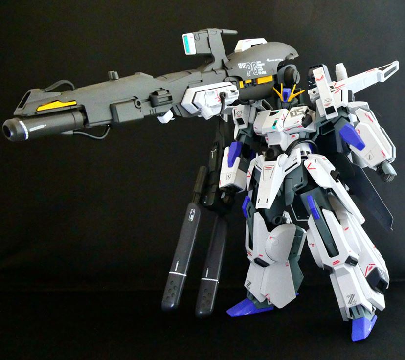 ガンプラ「MG FAZZ」を組み立て！ 圧巻のクオリティと満足感はお値段