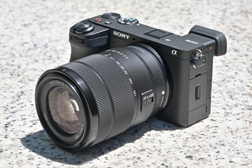 ソニー「α6700」実力診断 これならフルサイズでなくてもいい？ - 価格