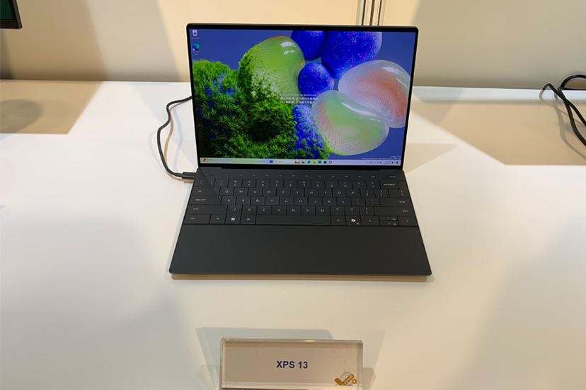 デルからインテル「Core Ultra 200V」シリーズ搭載のノートパソコン