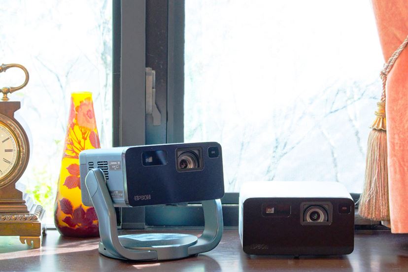 価格からは考えられない完成度！ エプソンのレーザープロジェクターが