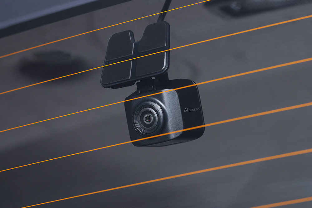 価格.com - [PR企画]3年保証で安心！ケンウッドの最新2カメラドラレコ