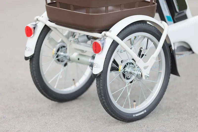 価格.com - [PR企画]電動アシスト三輪車「ラクットワゴン」の“頼れる度