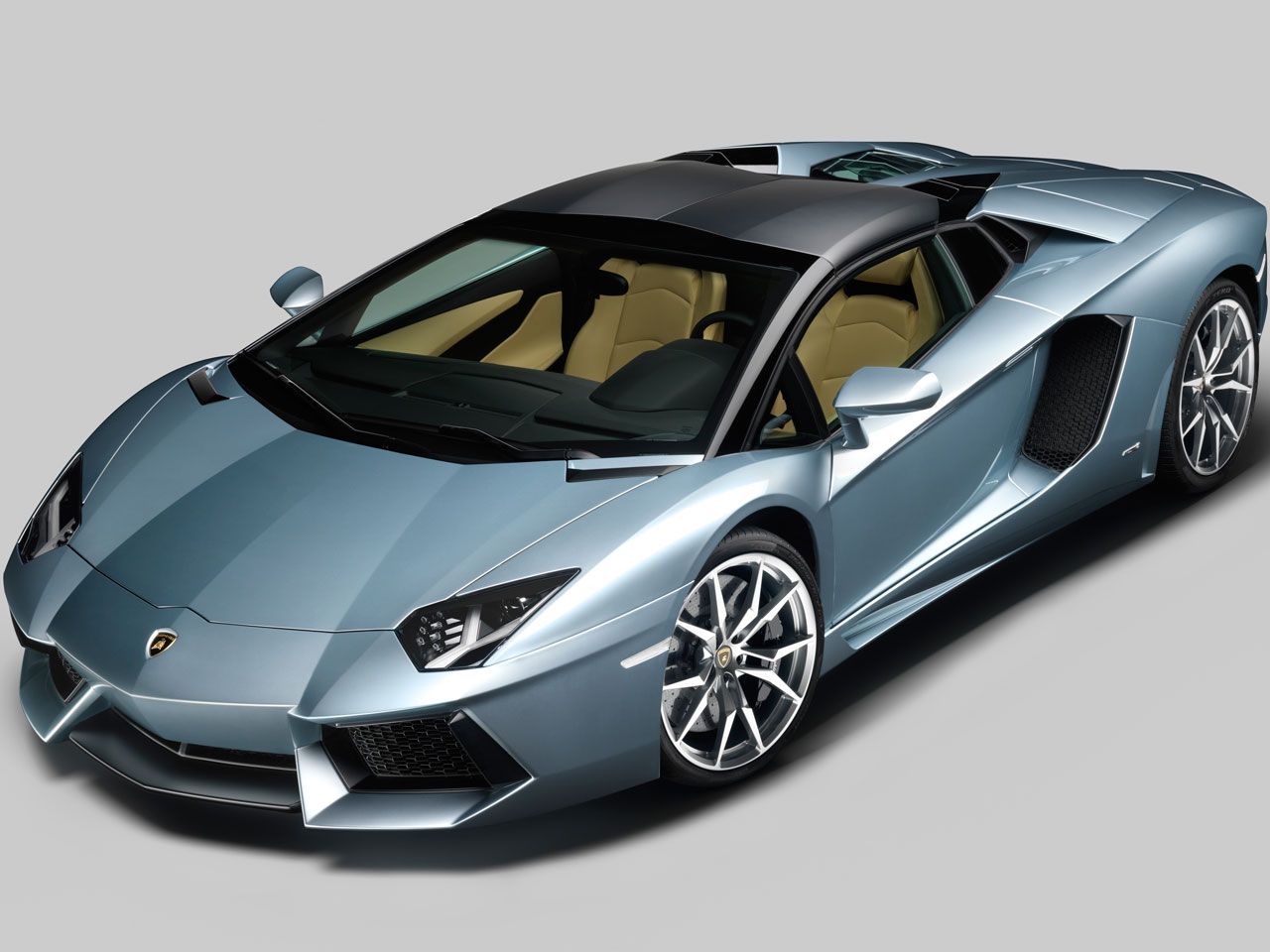 ランボルギーニ アヴェンタドール ロードスター 2012年モデルの価格