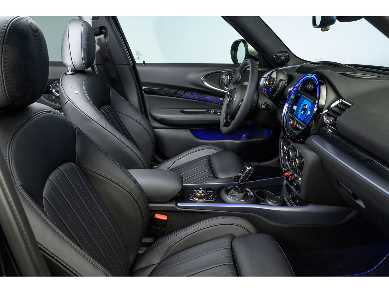 ミニ MINI CLUBMAN (クラブマン)の価格・新型情報・グレード諸元 価格.com