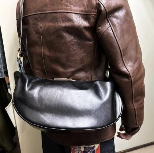 OPUS (オーパス) インセプション HORSE HIDE BANANA BAG ホースハイド