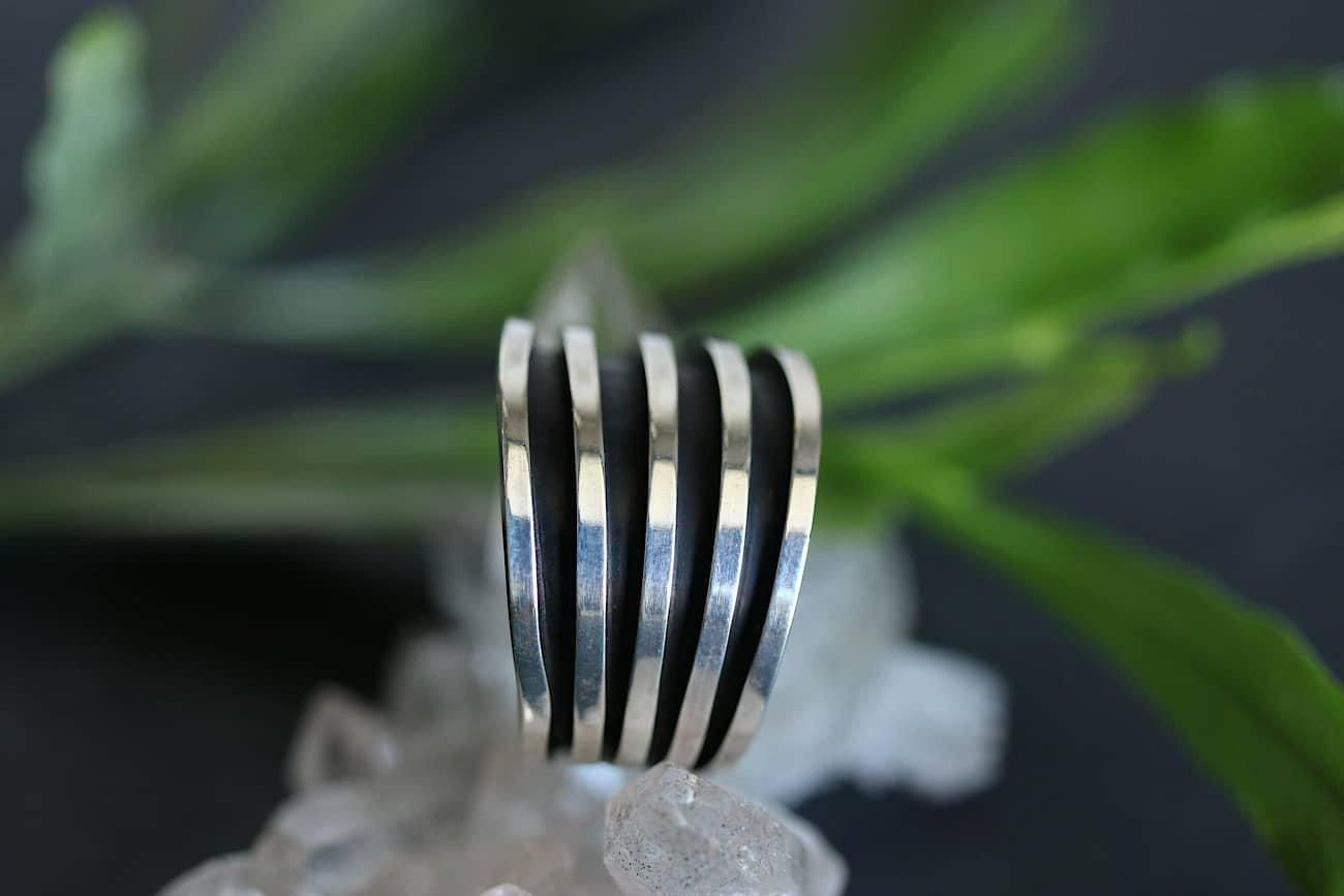 インディアンジュエリー | トム・ホーク 4ラインリング - WALL -CRAFT