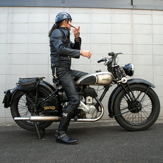 シングル ライダース ロンジャン モーターサイクル パット パテッド