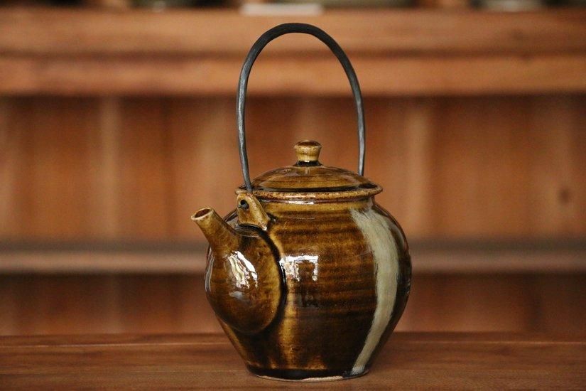 mooshuleek -ムーシュリーク-飴釉 土瓶 (長野 やきもの山上)