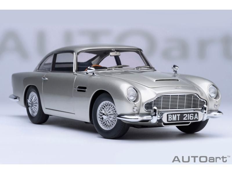 オートアート】 1/18 アストンマーチン DB5 「007／ゴールドフィンガー