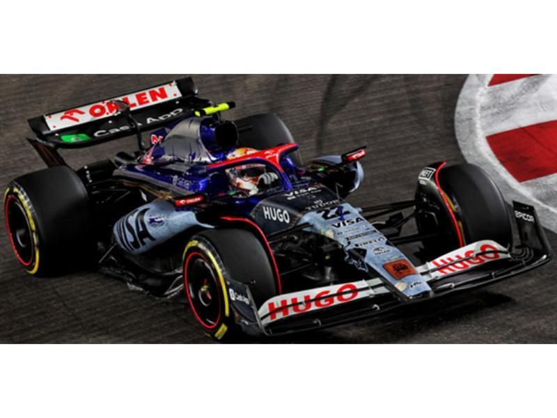 ミニチャンプス】 1/18 ビザ キャッシュ RB F1チーム VCARB 01 角田裕