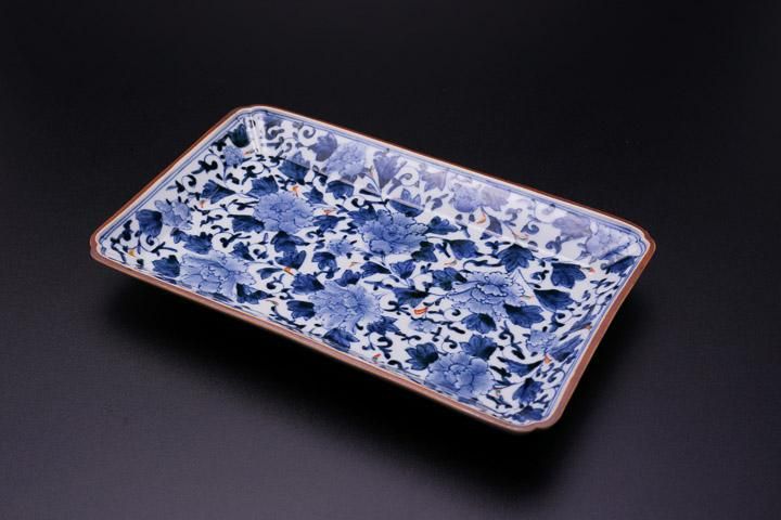 宮内庁御用窯】長角皿 色絵牡丹唐草/山本長左