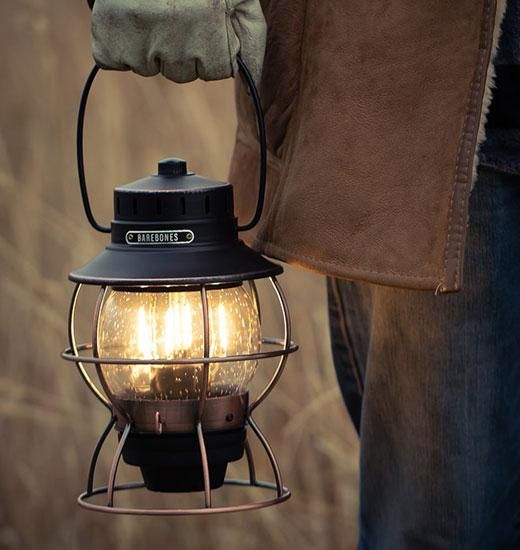 レイルロードランタンLED - BAREBONES LIVING（ベアボーンズ リビング