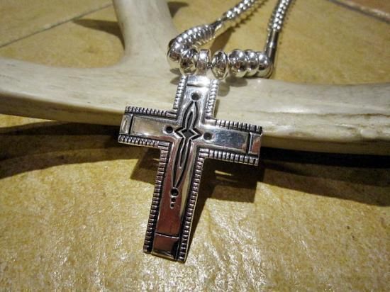 Steven J. Begay オーバーレイクロスネックレス - Laid back(レイド