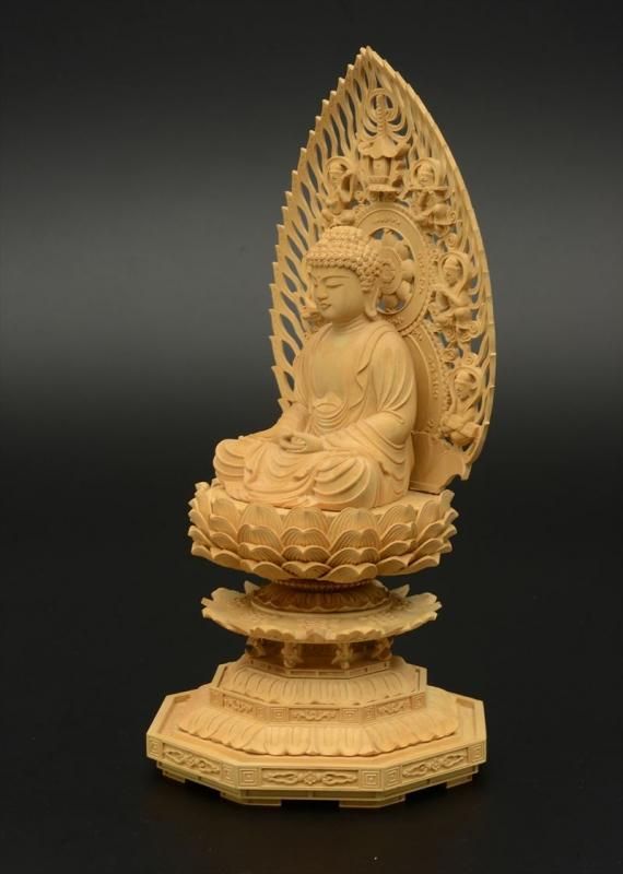 曹洞宗・臨済宗】柘植製 釈迦如来(座像/3.5寸) 八角台座 飛天光背 仏像