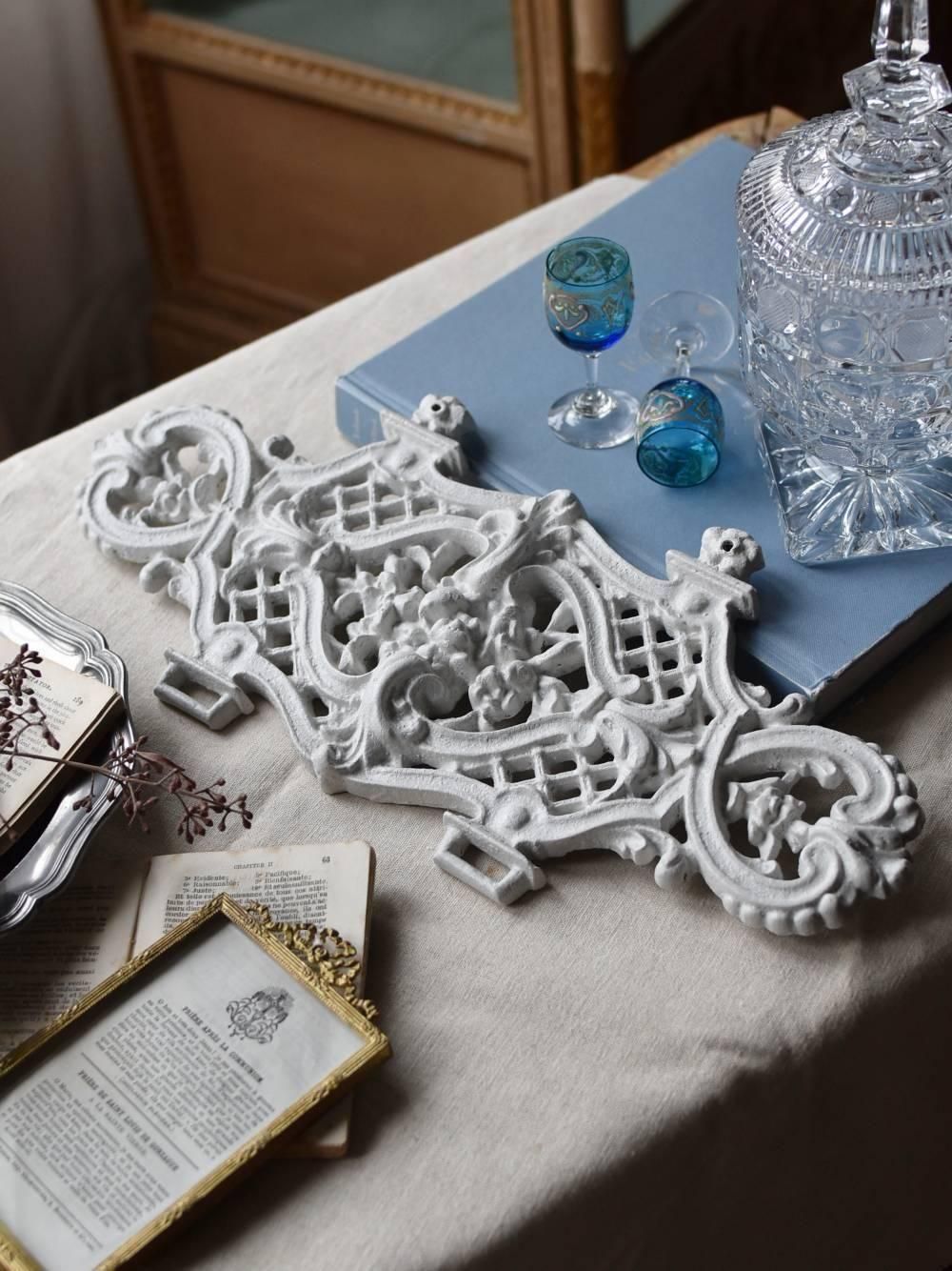 アンティークオブジェ.鋳物2 ウォールデコレーション フランス