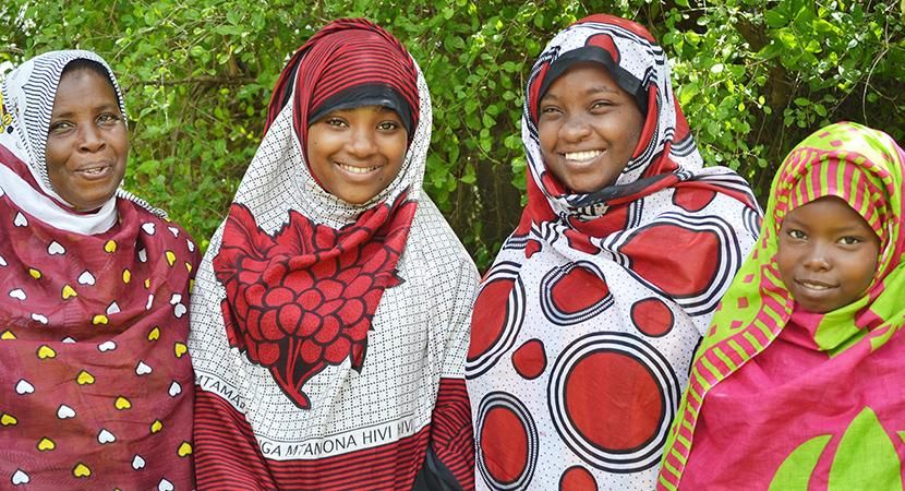 カンガ～アフリカの生活布【新柄入荷！】大判復刻！会員様お買い得