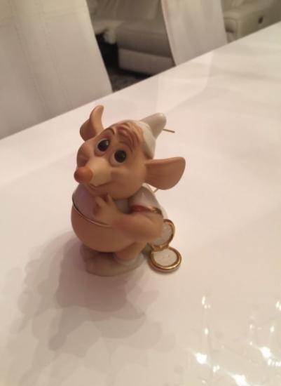 ディズニーフィギュア専門店 ディズニーコレクション