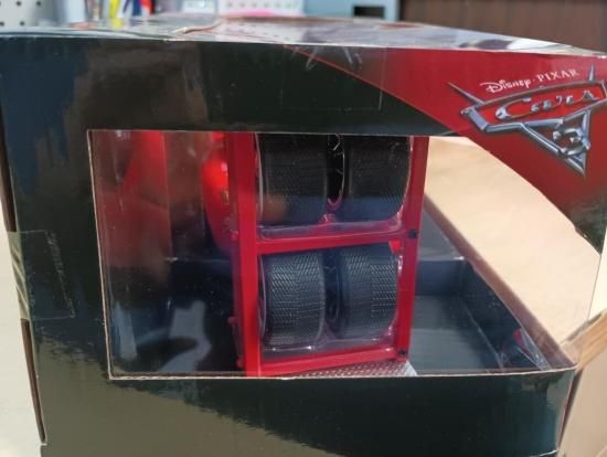 カーズ Cars ミニカー ライトニング・マックィーン 1:24 スケール ダイ