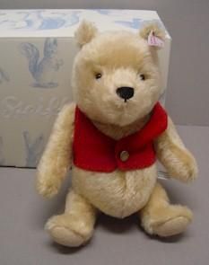 シュタイフくまのプーさん（ウィニー・ザ・プー） 26cm EAN354908