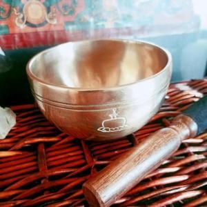 シンギングボウル、フルムーンボウル、ティンシャ、サンタ・ラトナ