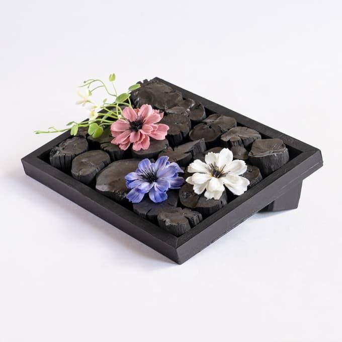 フレーム入り輝炭 紀州備長炭インテリアオブジェ Mサイズ - 紀州備長炭