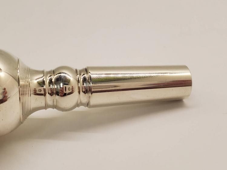 ウィリーズ トロンボーン用マウスピース VENUS VD α 太管【西巣鴨