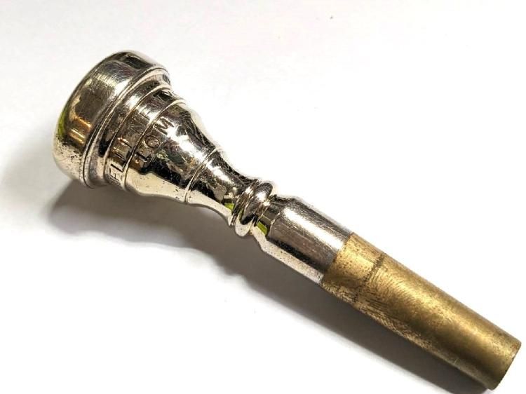 トランペットマウスピース Giardinelli New York 5M - ジャルディネリ