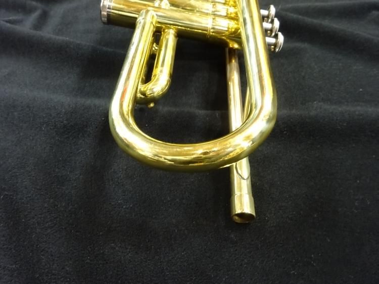 ヤマハ トランペット YTR-2321 マウスピース付き【服部管楽器】 - 服部
