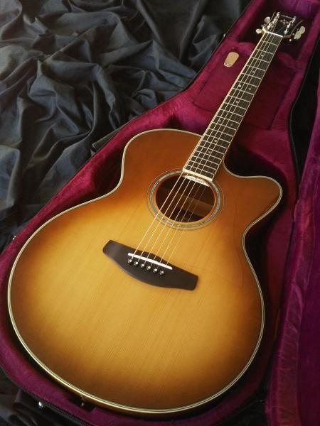 中古】YAMAHA CPX700II SDB ☆美品☆ - 中古楽器の販売 ロト