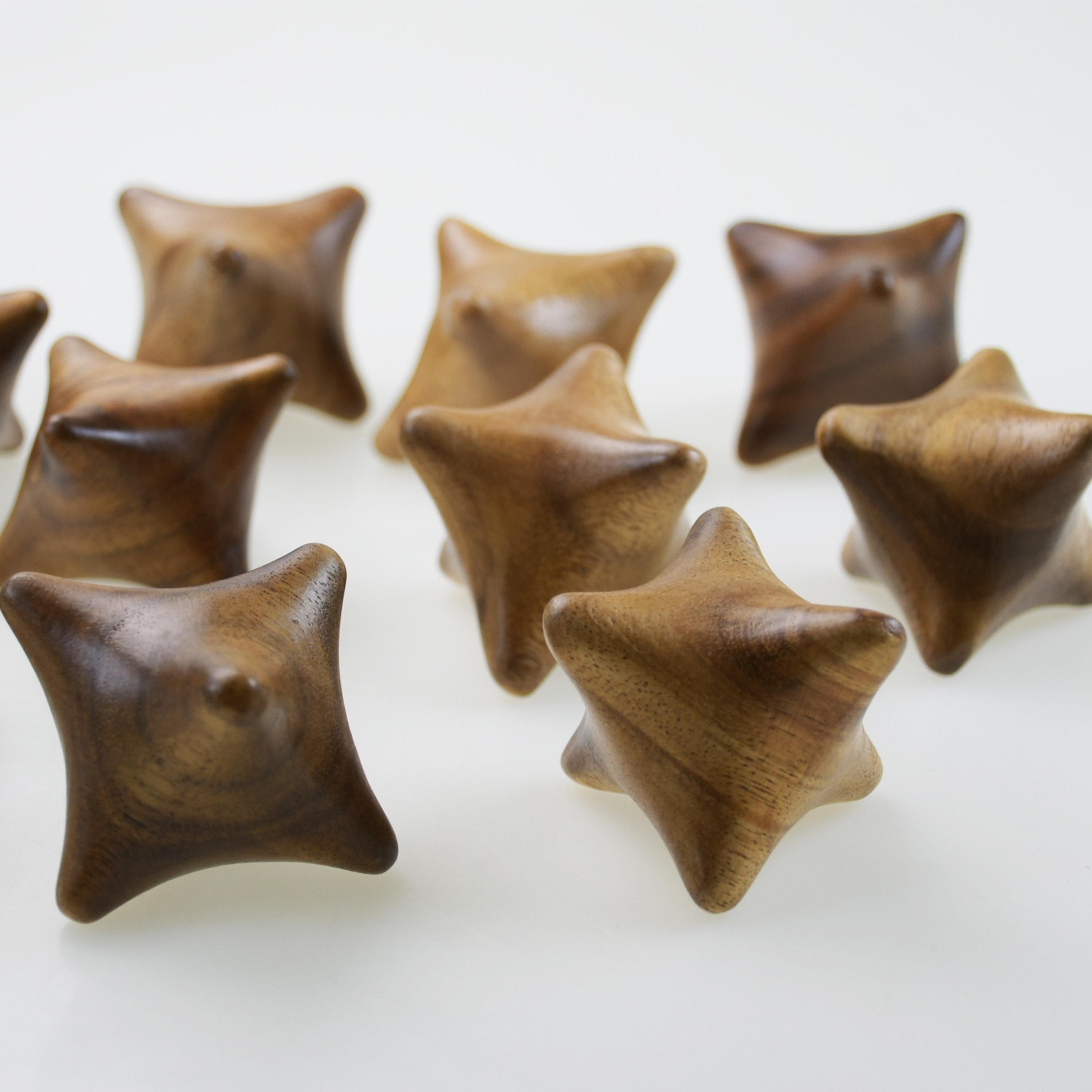 木製にぎり星 | オレーシア - ミャンマーの手しごと雑貨店【フェア