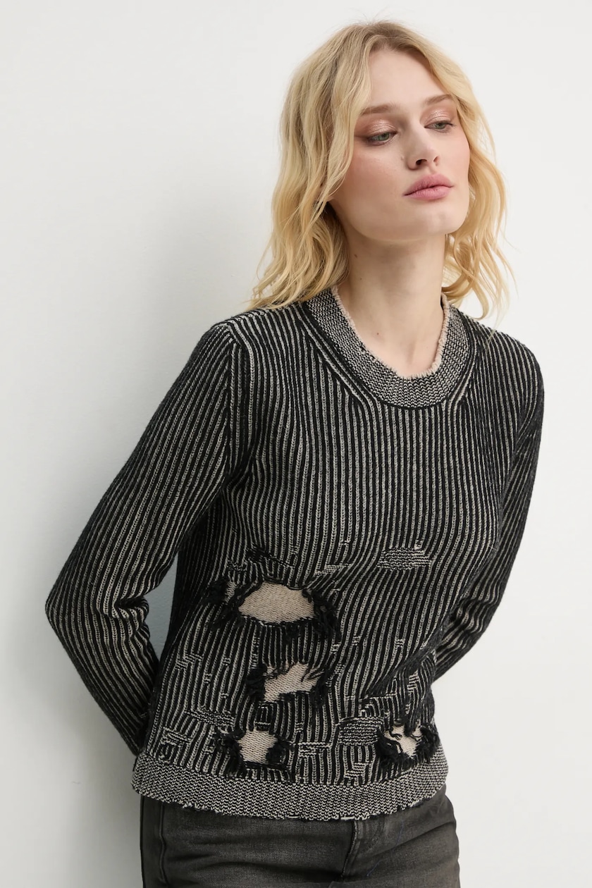 MM6 Maison Margiela reversible wool sweater black color S62HL0026