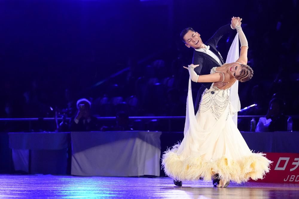 スポンサードダンサーズ - クリスアンクローバー｜ダンスウェア専門サイト