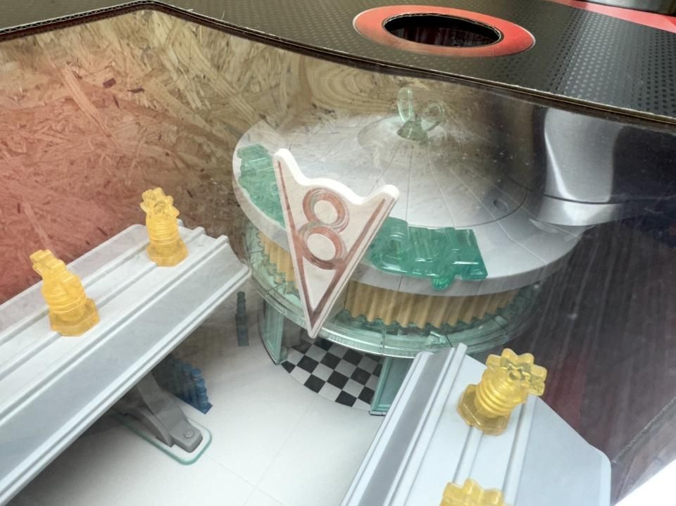 PRECISION SERIES FLO'S V8 CAFE