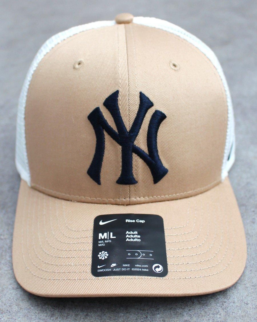 NIKE MLB New York Yankees Trucker Snapback Cap - Khaki ナイキ