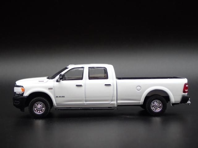 グリーンライト THE HOBBY SHOP 1/64 2021 ダッジ ラム 2500 トレーズ