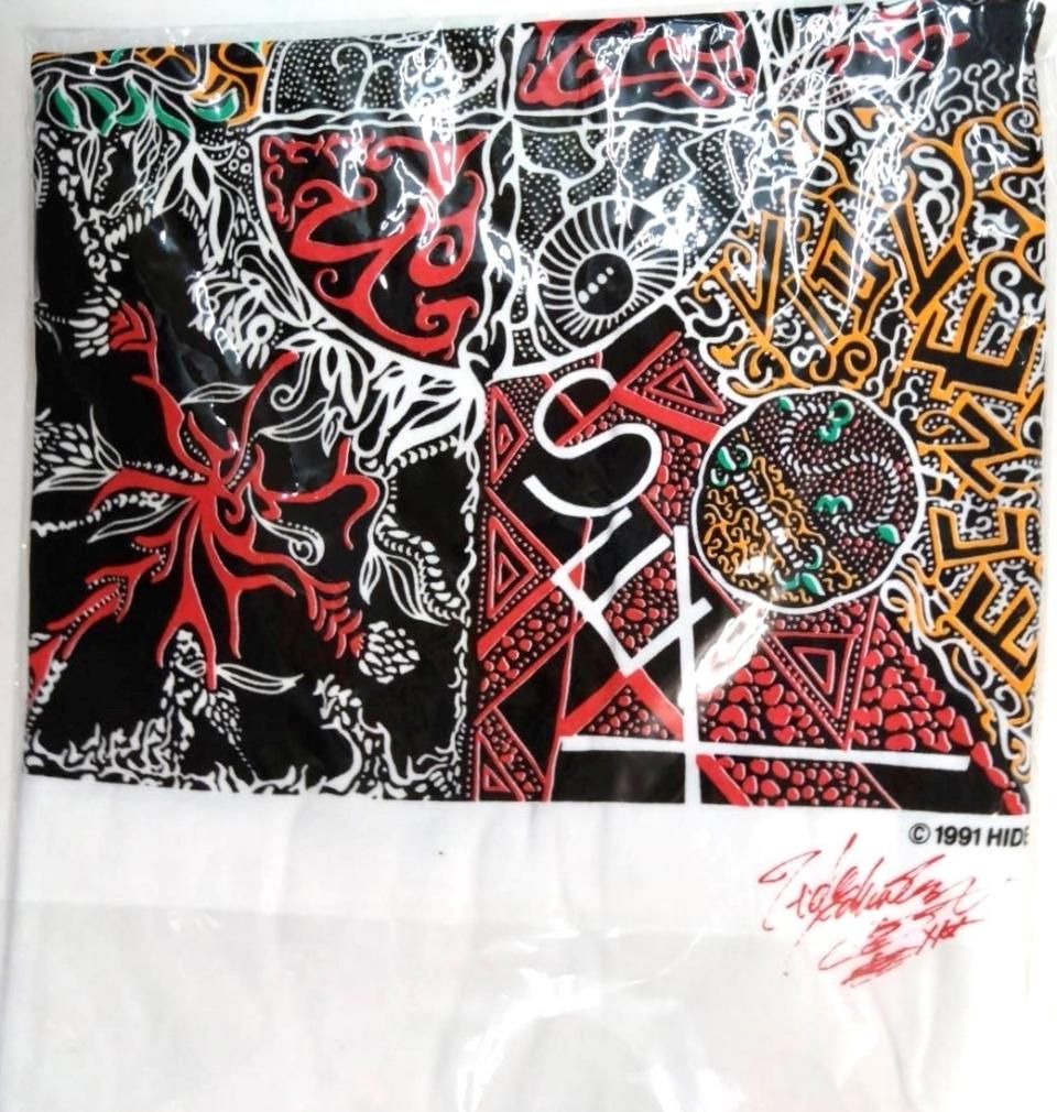 X JAPAN 初期「X」ロゴ・タグ付き hideデザイン・Tシャツ hideプリント