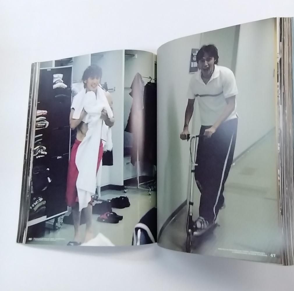 B'z ファンクラブ限定写真集 LIVE OFF 1988-2003 - ロックオンキング