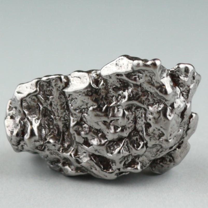 カンポ・デル・シエロ隕石(鉄隕石)約23g／アルゼンチン産 - 鉱物