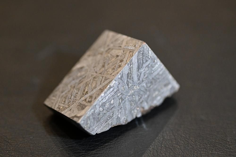 アルタイ隕石 (Aletai meteorite)